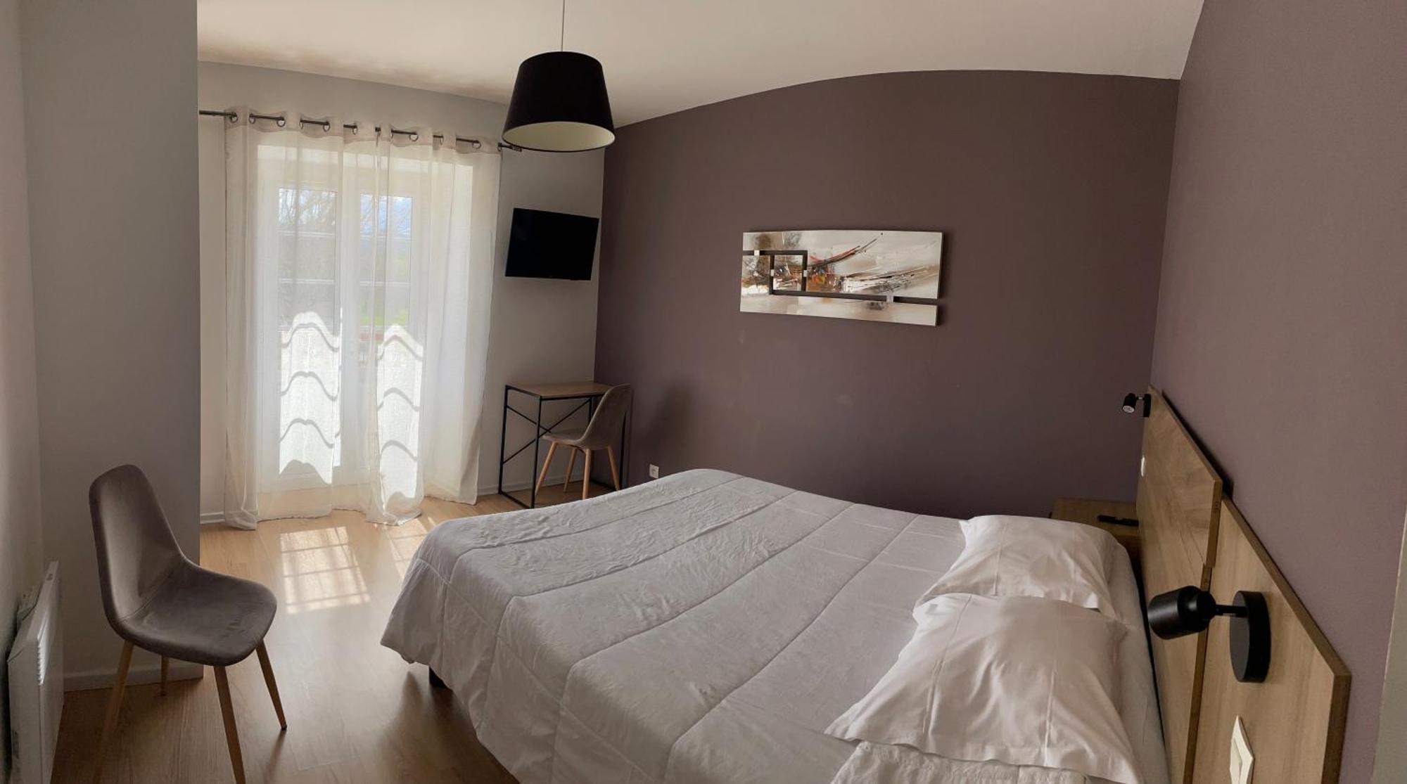 Hotel Mendy Saint-Jean-le-Vieux  Екстериор снимка