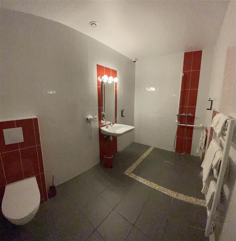 Hotel Mendy Saint-Jean-le-Vieux  Екстериор снимка