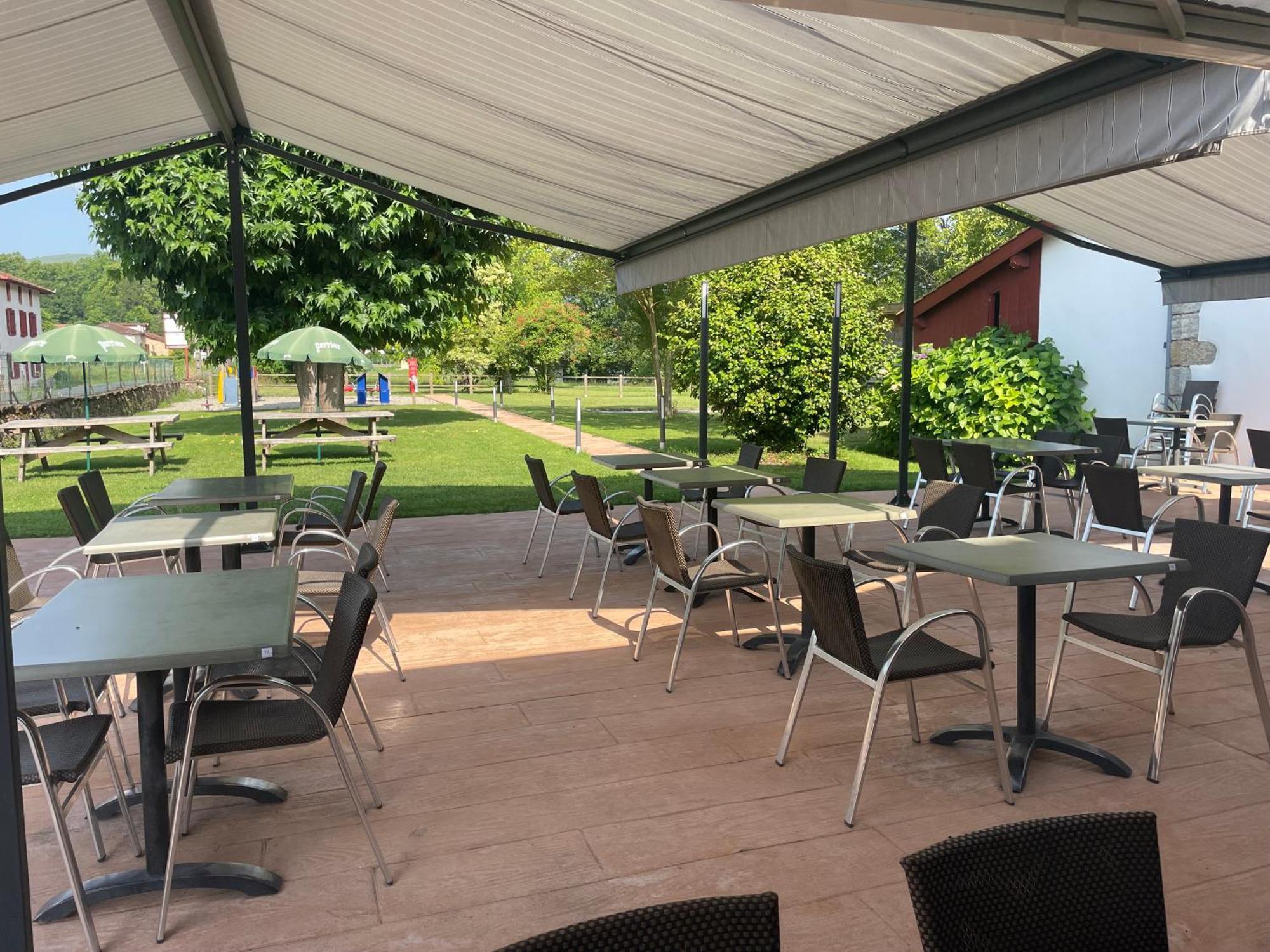 Hotel Mendy Saint-Jean-le-Vieux  Екстериор снимка